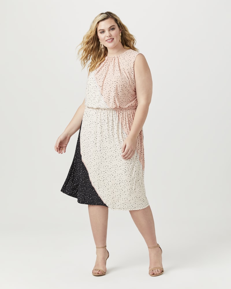 Plus size model with hourglass body shape wearing Lenora Midi Dress by Sabrina Collective | Dia&Co | dia_product_style_image_id:152656